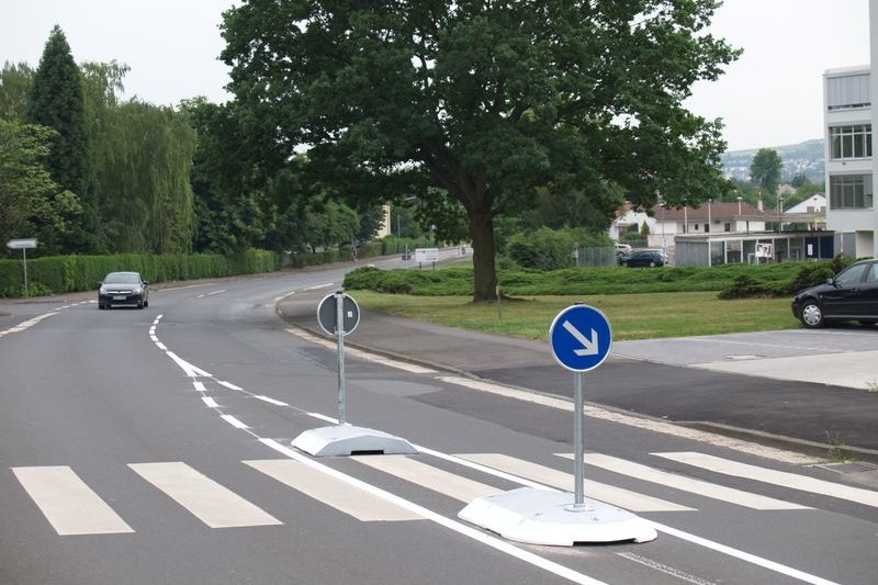 Praxiskonzept Verkehrsinsel - Trenninsel