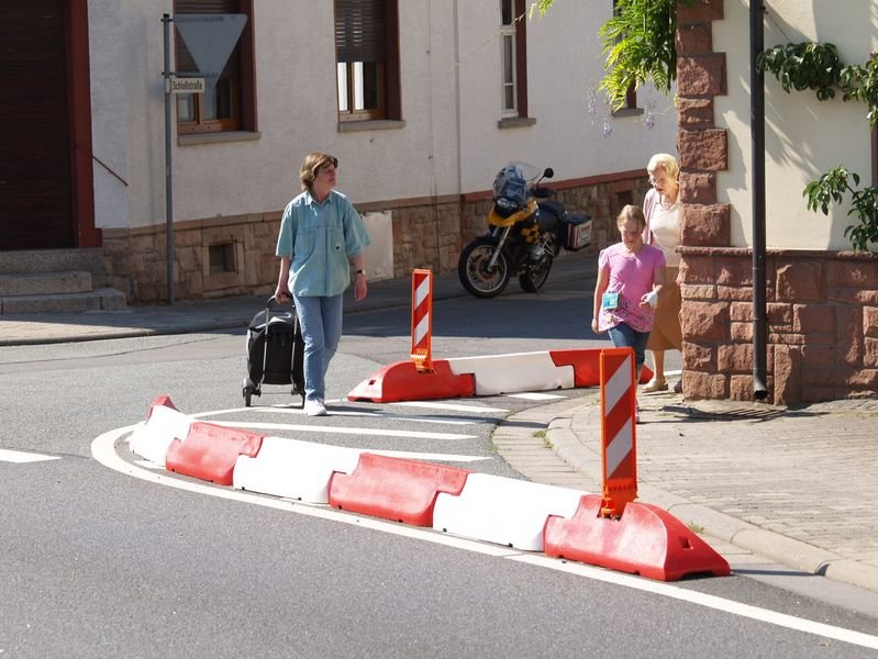 Verkehrstechnik Leitsystem Leitborde - das mobile Leitbord