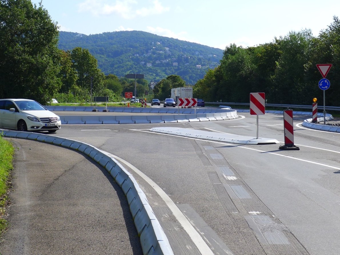 Recycling-Systeme im Kreisverkehr - Kreisverkehrsprovisorium