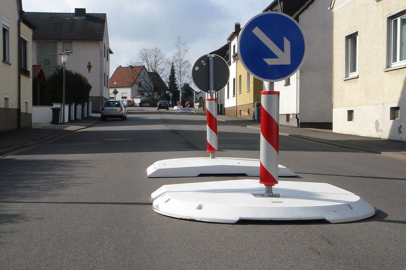 Praxiskonzept Verkehrsinsel, Verkehrsinseln zur Verkehrsberuhigung