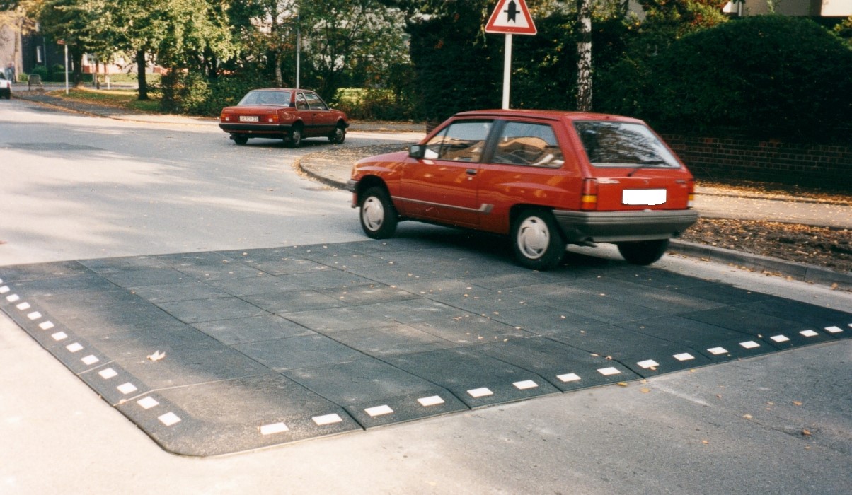 Berliner Kissen anthrazit bis 30 km/h
