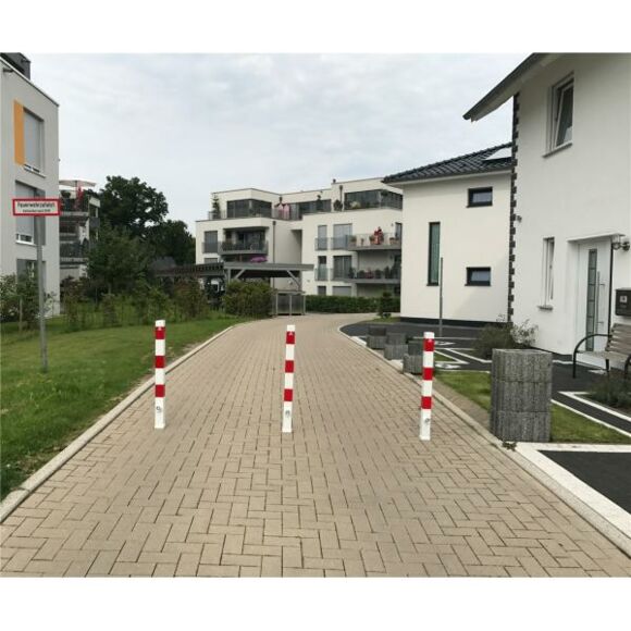 Absperrpfosten Stahlrohr 70x70 mm herausnehmbar mit Dreikantverschluss