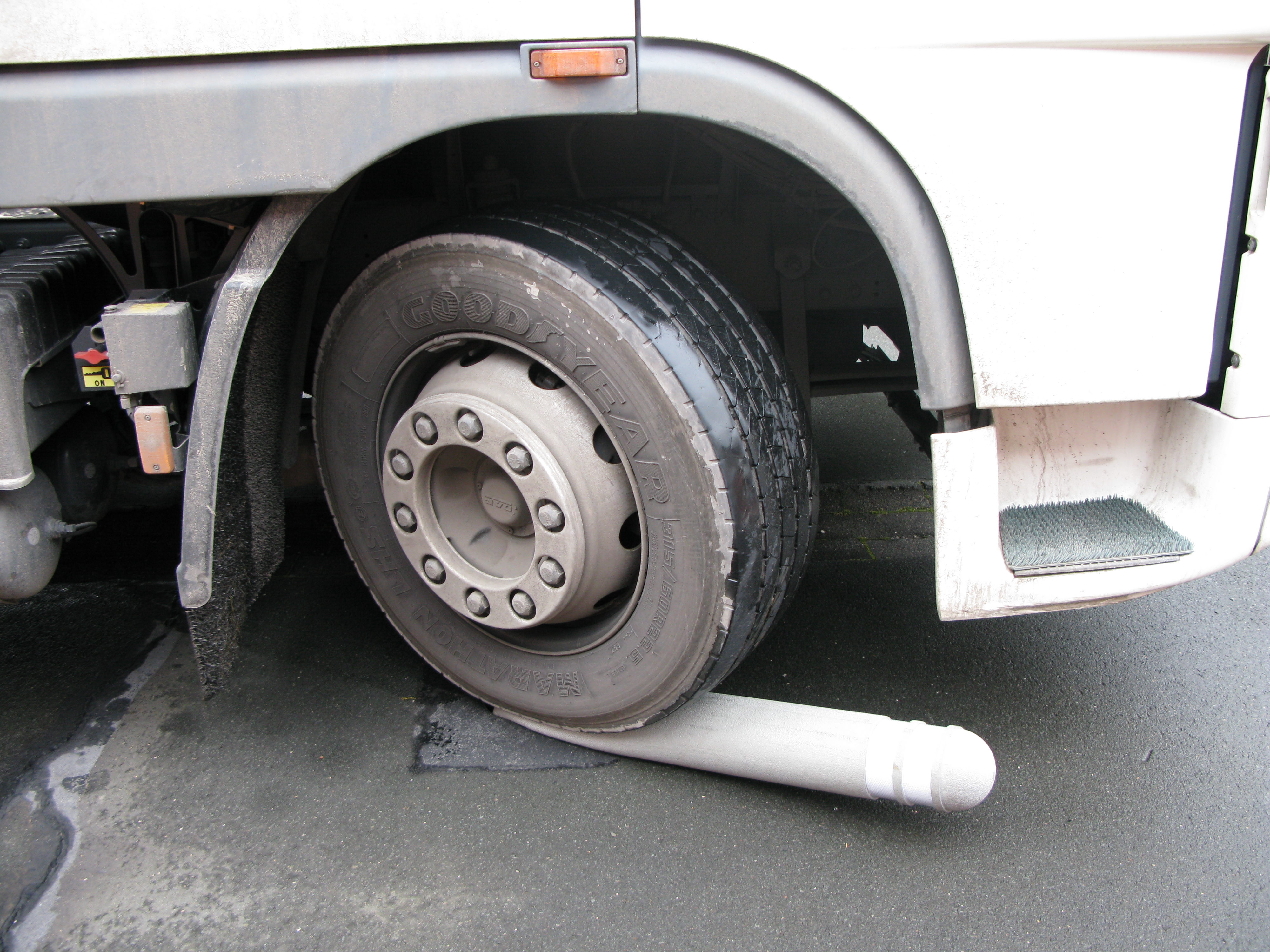 Elastikpoller A2 Elastikpoller hellgrau